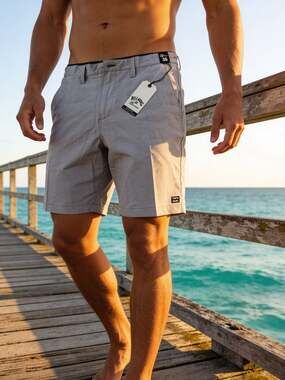 Billabong Men's Crossfire Recycler Submersible 19" Hybrid Shorts - Purple Sz36